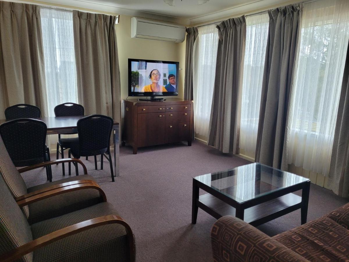 Titania Motel Оберон Экстерьер фото