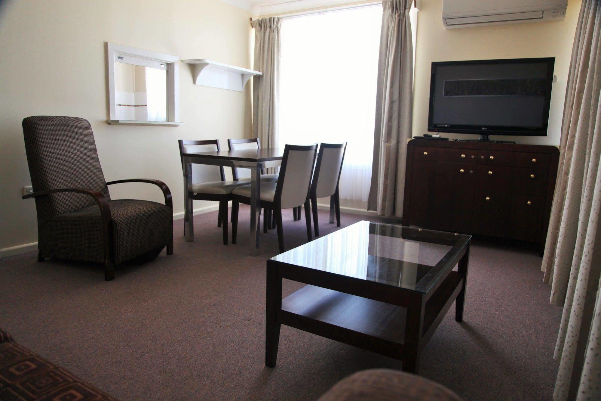 Titania Motel Оберон Экстерьер фото