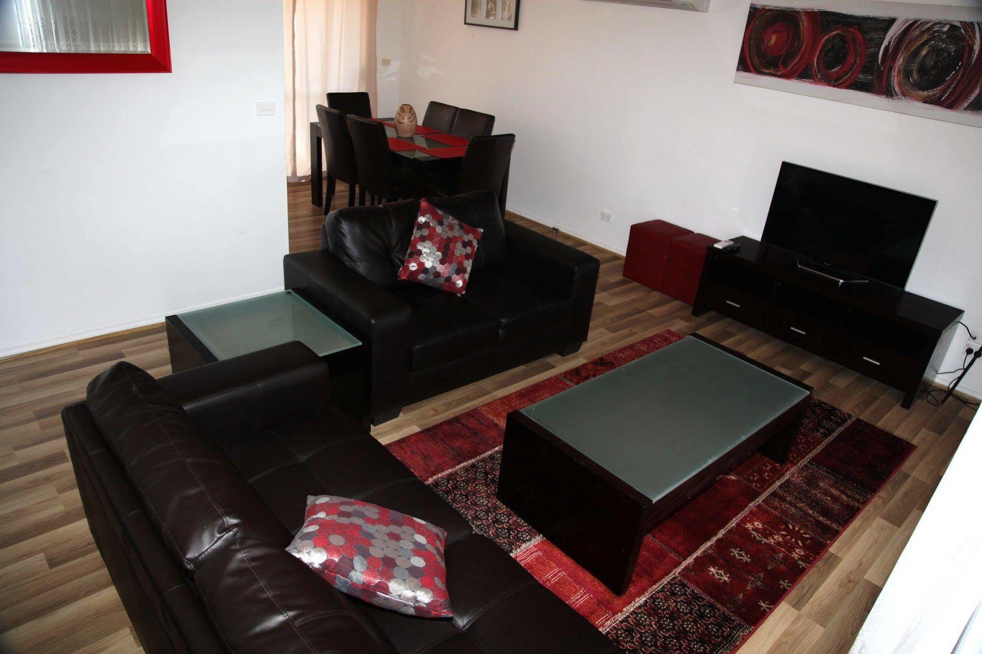 Titania Motel Оберон Экстерьер фото
