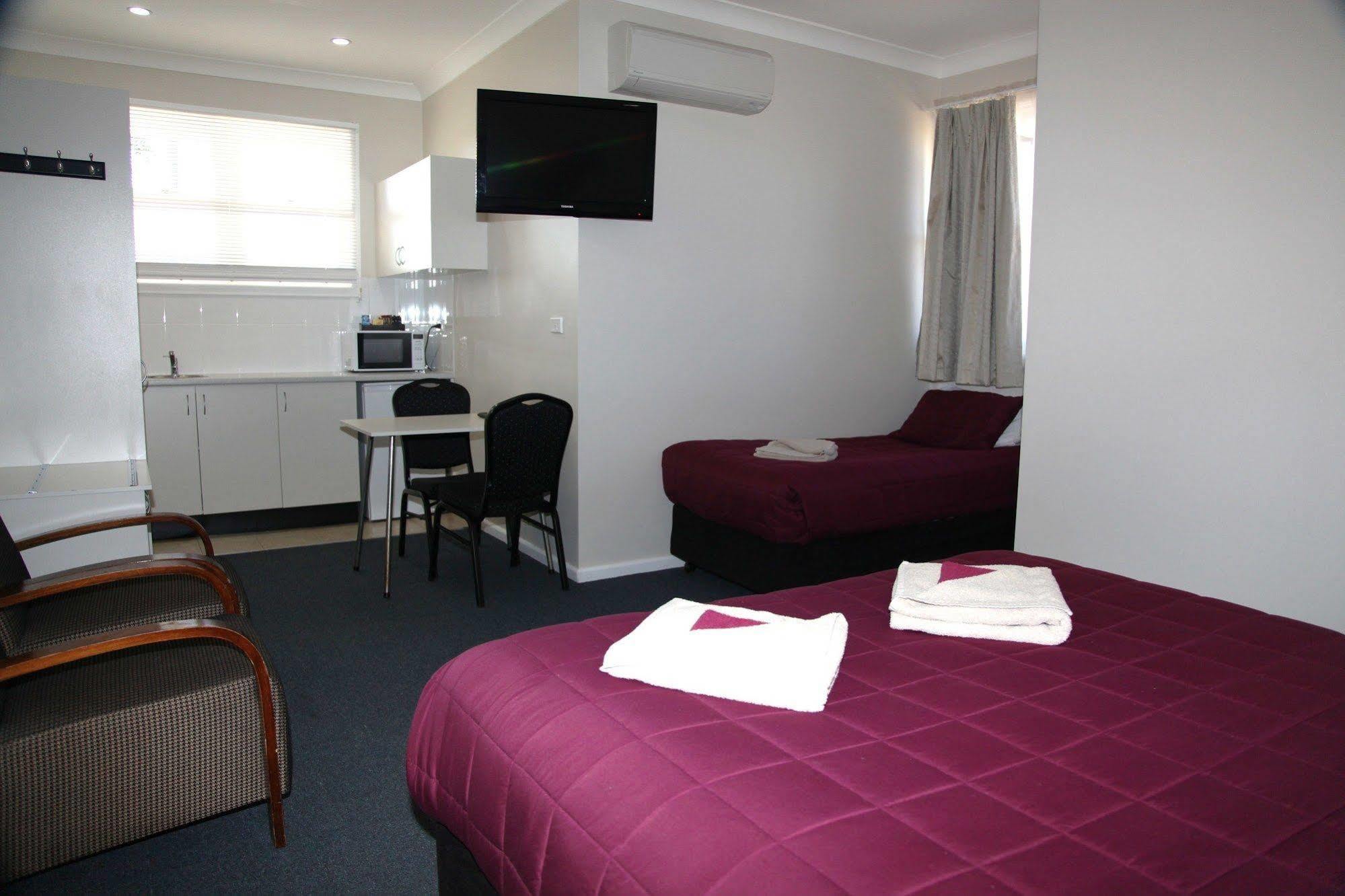 Titania Motel Оберон Экстерьер фото